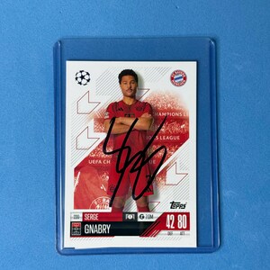 Serge Gnabry signierte Match Attax Karte mit Echtheitszertifikat