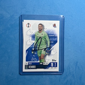 Alex Remiro signierte Match Attax Karte mit COA