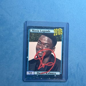 Tarjeta coleccionable firmada por Daniel Kaluuya 'Movie Legends' con certificado de autenticidad