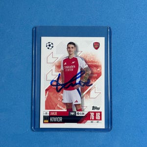 Jakub Kiwior signierte Match Attax Karte mit COA