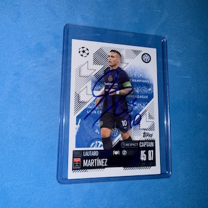 Lautaro Martinez signierte Match Attax Karte mit COA