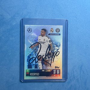 Rodrygo signierte Match Attax Karte mit COA