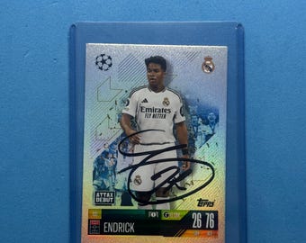 ルカ・モドリッチのサイン入りマーキュリアル サッカースパイク