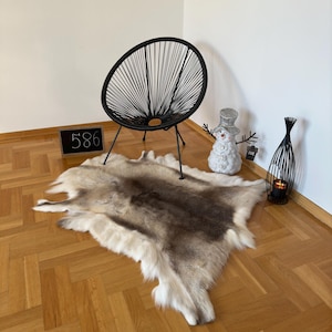 Reindeer Hide Giant 127 x 115 cm Authentic Nordic Decor Reindeer Skin Scandinavian Style Reindeer Rug Rentierfell Peau de Renne Pelle renna