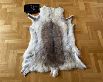 Reindeer Hide B Grade 132 x 104cm Authentic Nordic Decor Reindeer Skin Scandinavian Style Reindeer Rug Rentierfell Peau de Renne Pelle renna