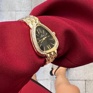 Luxury Teardrop Bracelet Watch for Women - Elegant Rhinestone Wristwatch - Fashion Gold & Silver Watch - Gift for Her