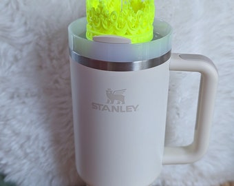 Neon Yellow Crown Topper for Stanley Tumbler, Lid Topper Plate, Personalized Custom Stanley Accessory, 3D printed Crown topper, Gift for her