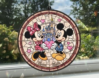 Łapacz słońca z witrażem Myszki Miki i Myszki Minnie, dekoracja okienna dla pary Myszek Disneya, romantyczna dekoracja rocznicowa, uroczy łapacz słońca jako prezent dla fanów