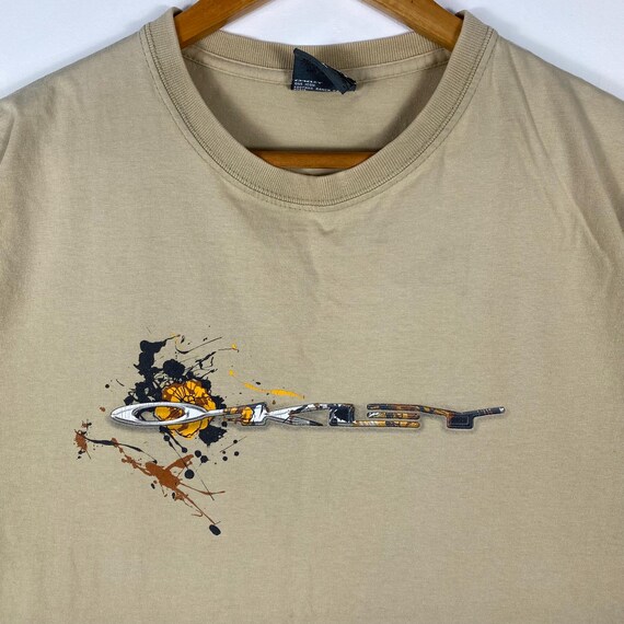 Rare!! Vintage 00's OAKLEY Floral Logo Graphic Tee Shirt