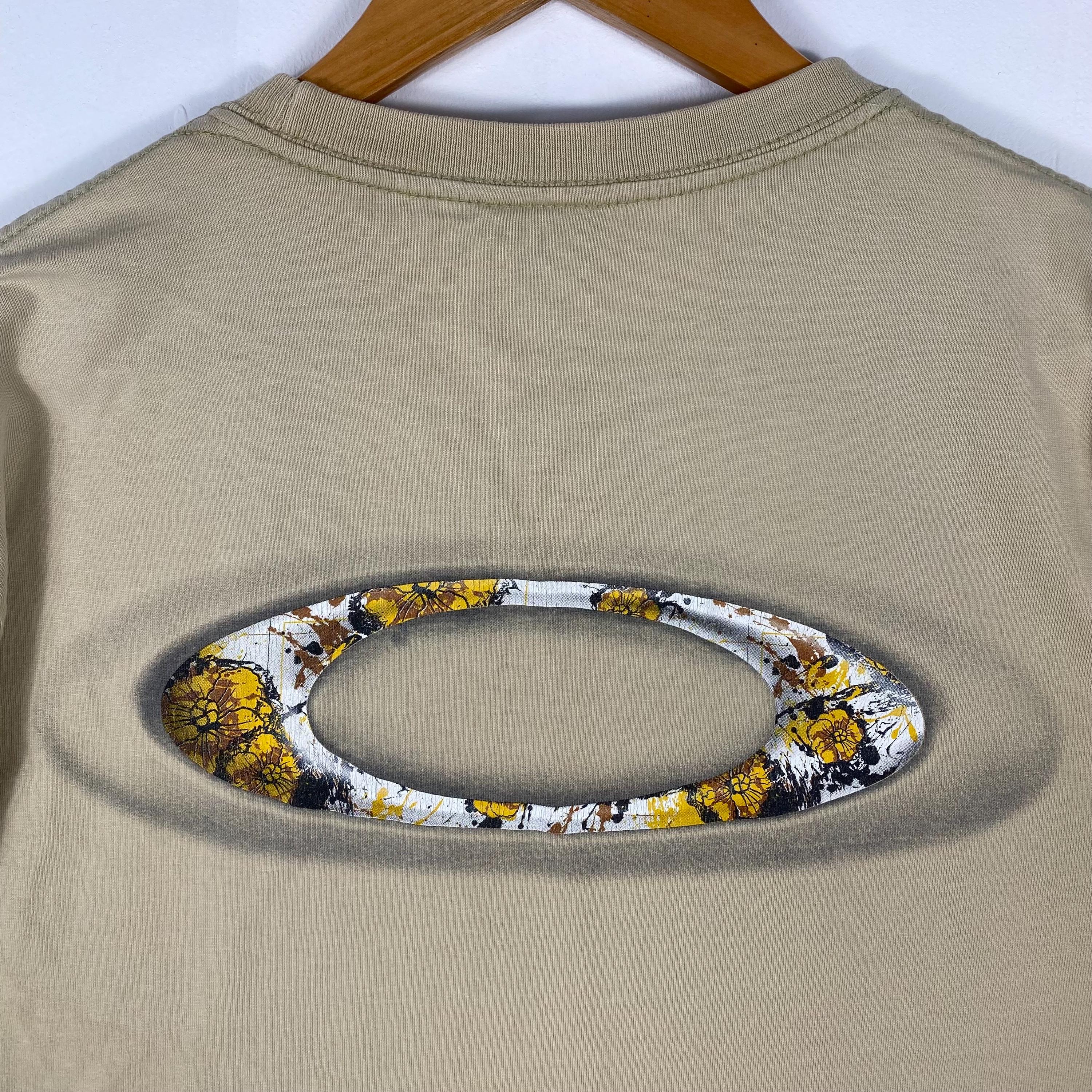 Rare!! Vintage 00's OAKLEY Floral Logo Graphic Tee Shirt
