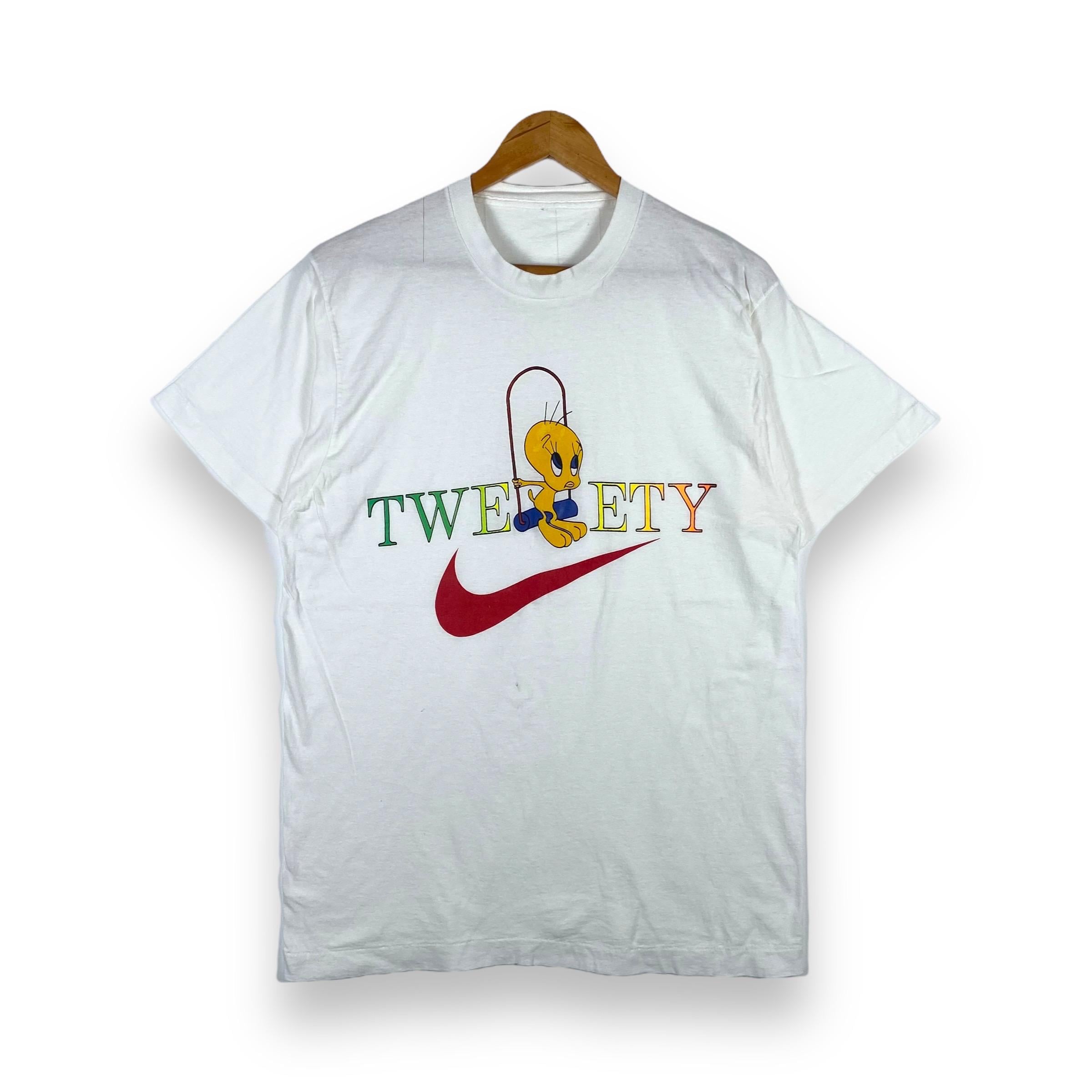 Rare!! Vintage 90's TWEETY NIKE Big Swoosh Cartoon Parody Tee