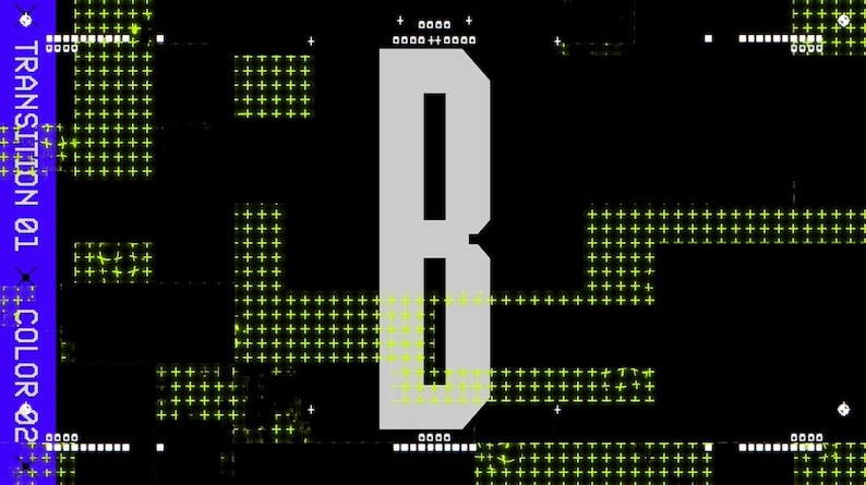 Puede incluir: Arte digital abstracto con fondo negro, con una gran letra "B" gris y una cuadr&iacute;cula de signos m&aacute;s amarillos. Una barra vertical azul a la izquierda muestra el texto "TRANSITION 01" y "COLOR 02".