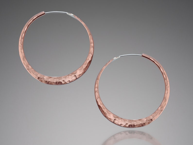 Medium 1.5 inch Copper Hoop Earrings • Boho Hoop Earrings • Tribal Hoop Earrings • Hammered Copper Hoops • Basic Everyday Hoops