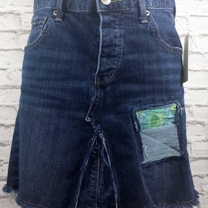 Women's Size 4 Jean Skirt Distressed Denim Jean Skirt Frayed Hem Button Fly Skirt Unique Skirt From Boyfriend Jeans Free Shipping image 10