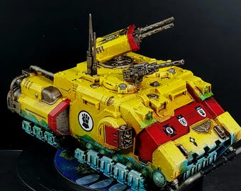 Warhammer 40k: painted Imperial Fists Impulsor transport