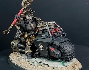 Warhammer 40k: painted Chaplain on Bike