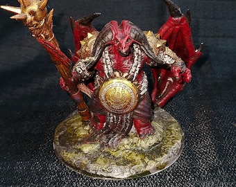 Maqueta de juego de guerra en miniatura pintada a mano. Demonio mayor