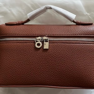 Kleine Tragetaschen aus Leder, L19 Taschen, Minimal Design Handtasche, Leder Clutch Bag