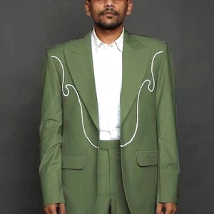 Men's Green Embroidered Pantsuit: Vintage Western Style Cotton Suit
