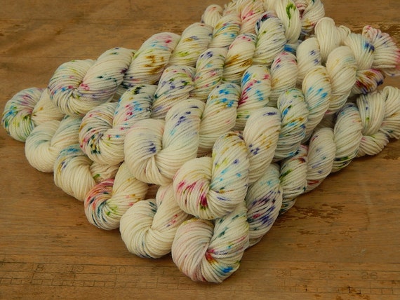 Hand Dyed Yarn 20g Mini Skeins, Sock Fingering Weight, 4 Ply Superwash Merino Wool - POTLUCK CONFETTI - Cream White Rainbow Specked Yarn