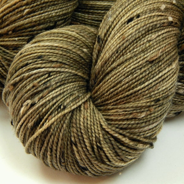 Hand Dyed Yarn. Tweed Fingering Sock Weight Superwash Merino Wool Nylon. DRIFTWOOD. Indie Dyer Knitting Yarn. Khaki Tan Flecked Yarn