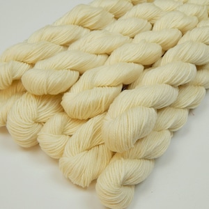 Sock Yarn Mini Skeins, Fingering Weight 4 Ply Superwash Merino Wool - UNDYED - Natural Cream Off White Knitting Yarn, 20g each