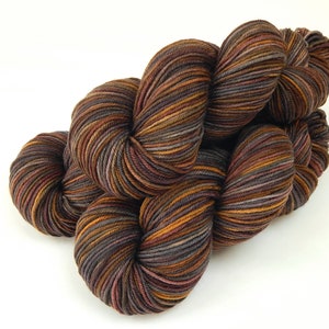 Hand Dyed Yarn. DK Weight Superwash Merino Wool. AGATE. Indie Dyer Yarn. Grey Gray Brown Gold Knitting Yarn. Earthy Multicolor Skeins