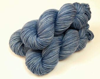 Hand Dyed Yarn. DK Weight Superwash Merino Wool. BLUEBIRD. Soft Washable Medium Blue Indie Dyer Yarn. Tonal Yarn for Knitting Crochet