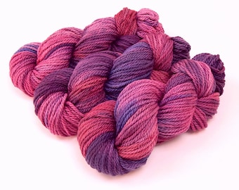 Hand Dyed Yarn. Bulky Weight Superwash Merino Wool. POTLUCK MAGENTA & PURPLE. Soft Thick Knitting Yarn. Chunky Yarn in Bright Bold Colors