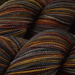 Hand Dyed Yarn. Fingering Weight Superwash 100% Merino Wool. AGATE. Indie Dyer Knitting Yarn. Handdyed Sock Yarn Grey Gray Brown Gold image 6