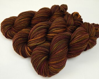 Hand Dyed Yarn. Bulky Weight 100% Superwash Merino Wool. CLOVE MULTI. Brown Gold Red Green Variegated Chunky Indie Dyer Knitting Yarn