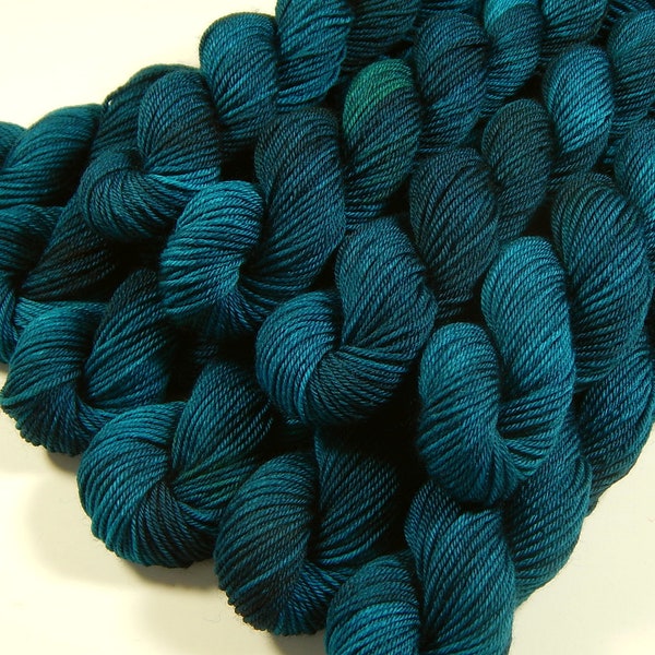 Hand Dyed Yarn. Fingering Weight Mini Skeins. 4 Ply Superwash 100% Merino Wool. DEEP SEA TONAL. Blue Green Teal Indie Dyed Sock Yarn