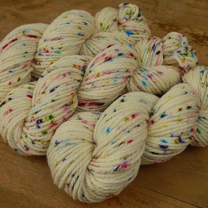 Hand Dyed Yarn, Bulky Weight Superwash Merino Wool - POTLUCK CONFETTI - Indie Dyer Speckled Rainbow Off White Cream Chunky Knitting Yarn