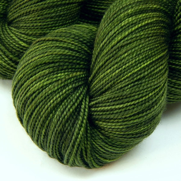 Hand Dyed Sock Yarn. Fingering Weight Superwash Merino Wool Yarn. MOSS TONAL. Olive Green Knitting Weaving Yarn. Indie Hand Dyed Yarn