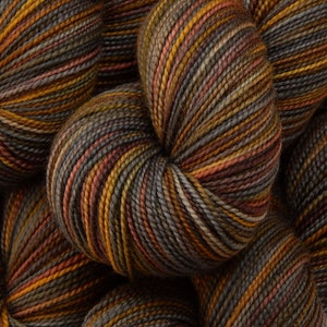 Hand Dyed Yarn, Fingering Weight Superwash 100% Merino Wool - AGATE - Indie Dyer Knitting Yarn, Handdyed Sock Yarn Grey Gray Brown Gold
