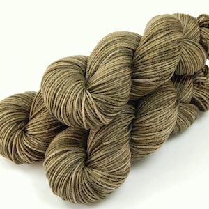 Hand Dyed Yarn. DK Weight Superwash Merino Wool. DRIFTWOOD. Indie Dyer Yarn. Soft Neutral Khaki Tonal. Grey Tan Taupe Knitting Yarn