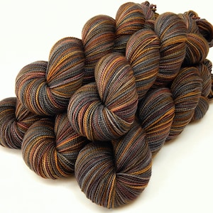 Hand Dyed Yarn. Fingering Weight Superwash 100% Merino Wool. AGATE. Indie Dyer Knitting Yarn. Handdyed Sock Yarn Grey Gray Brown Gold image 4