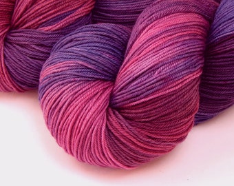 Hand Dyed Yarn. Sock Fingering Weight 4 Ply Superwash Merino Wool. POTLUCK MAGENTA & PURPLE. Indie Knitting Yarn. Orchid Handdyed Sock Yarn