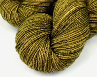 Fingering Weight Hand Dyed Yarn. 100% Superwash Merino Wool Sock Yarn. OLIVE OIL TONAL. Soft Washable Knitting Yarns. Gift for Knitter