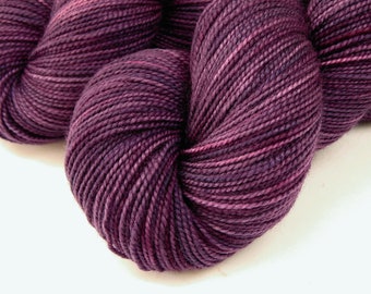 Hand Dyed Yarn. Sock Weight Superwash Merino Wool. Deep Lilac Tonal. Indie Dyer Fingering Weight Knitting Yarn. Purple Sock Yarn