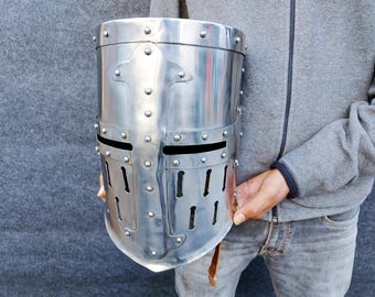 Mittelalterlicher Tempelritter Helm: 18 Gauge Steel, Cosplay Rüstung
