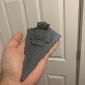 Imperial 2 Class Star Destroyer