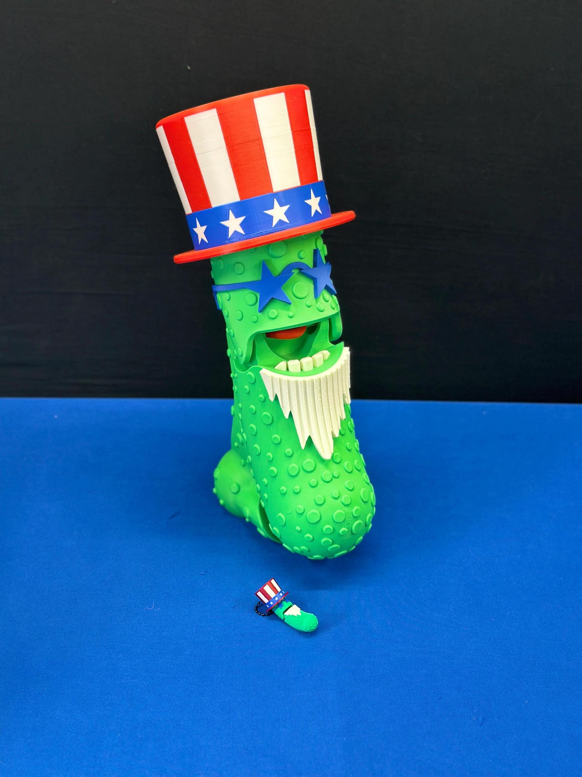 Giant Uncle Sam Pickle - 12