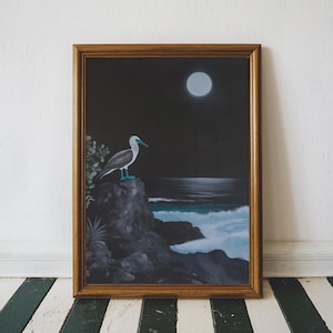 Impresión artística de aves marinas oscuras, pintura nocturna mística del océano, decoración de pared con vida silvestre costera, piquero de patas azules de Galápagos, decoración náutica para el hogar y la oficina