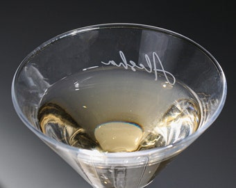 personalisiertes graviertes Martini-Glas, graviertes Hochzeit Brautjungfer Gläser Geschenk, Gastgeschenk Geburtstagsgläser, kundenspezifisches Champagner-Cocktailgläser