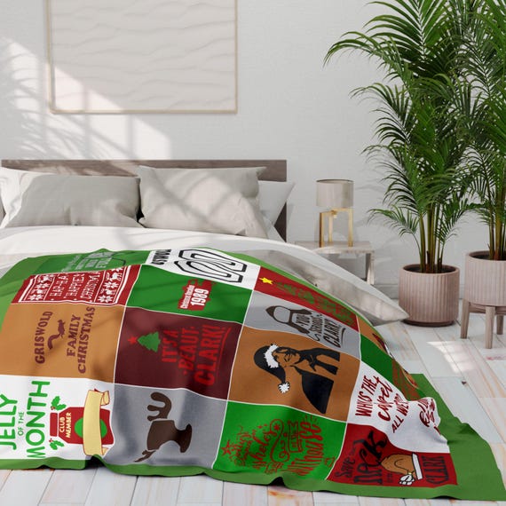 National Lampoons Christmas Vacation Fleece Blanket (two Sizes