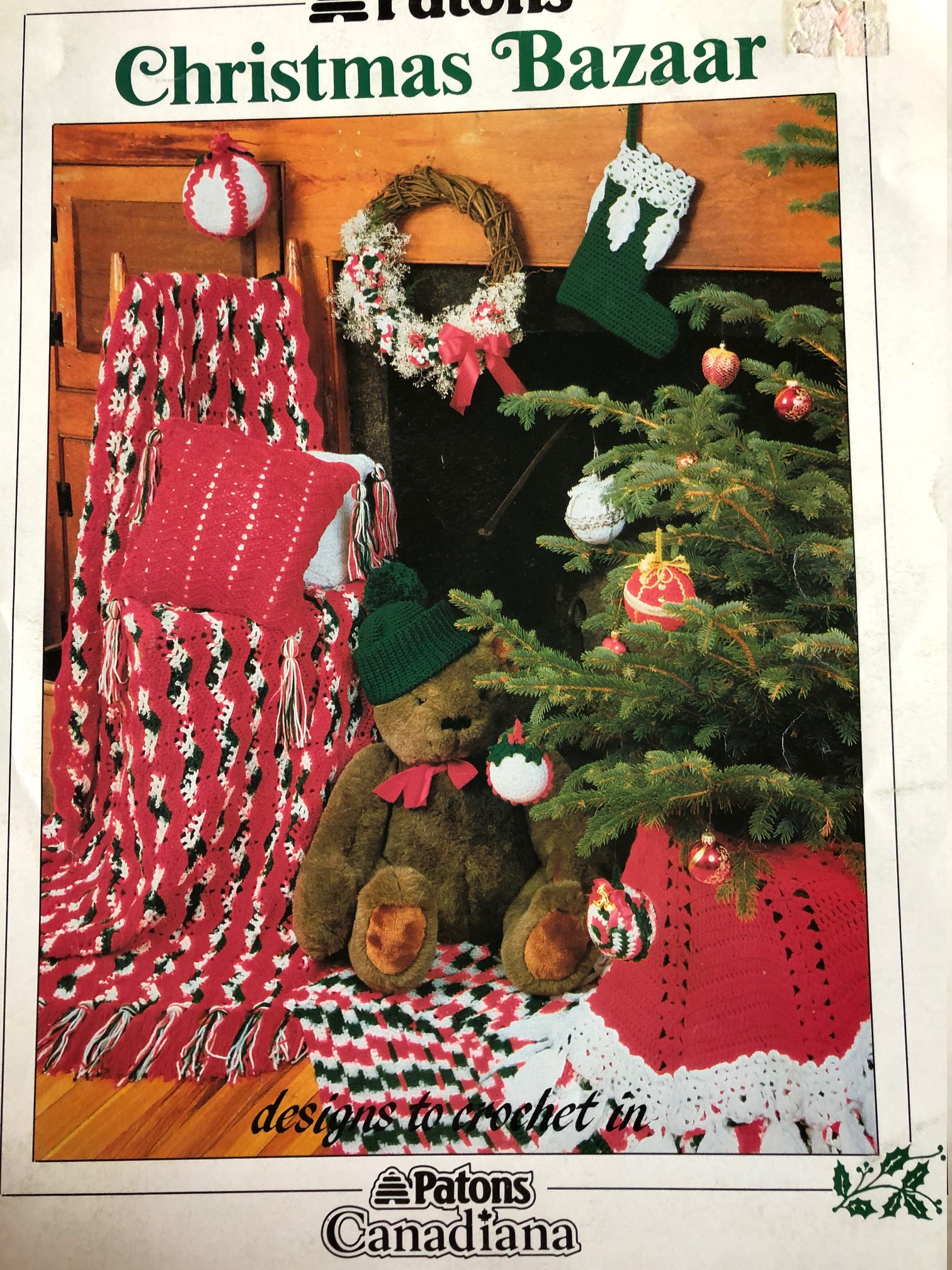 30 Vintage Christmas Crochet Patterns for Holiday Decorating, Gifting, and Keepsakes 15 Vintage Christmas Pattern Book Collection