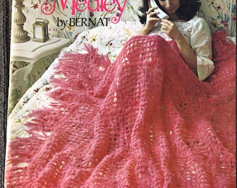 Vintage Afghan Medley Knitting & Crochet Pattern Book Bright Colourful Pictures