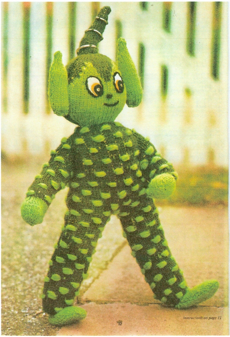 Vintage Knitting Pattern Spaceman Martian Stuffed Toy PDF Instant Download image 1