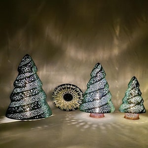 Vintage-Inspired 3D Printed Tree with LED Glow – Perfect for Rustic Mantels, Holiday Shelves and Santa Village Scenes